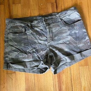 Camo Jean shorts